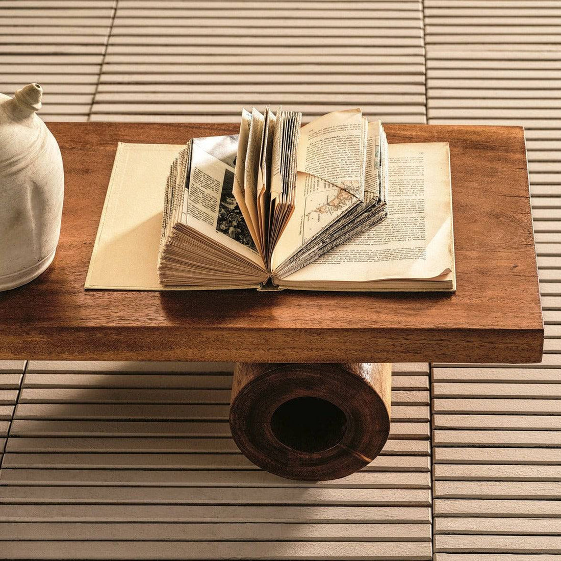 Log Base Coffee Table Suar - Aloha Sofa