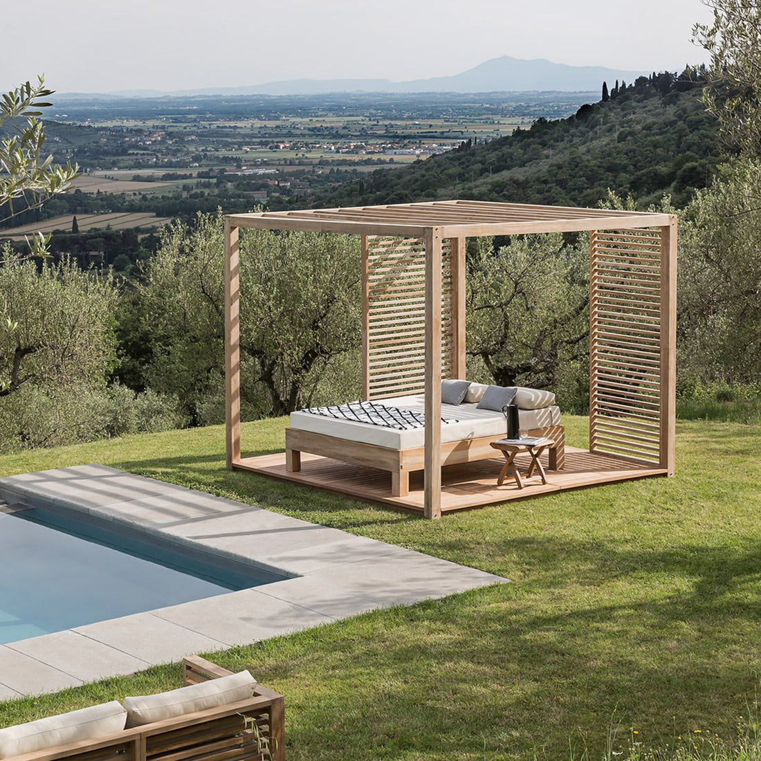 Outdoor Cabana Saint Tropez - Aloha Sofa