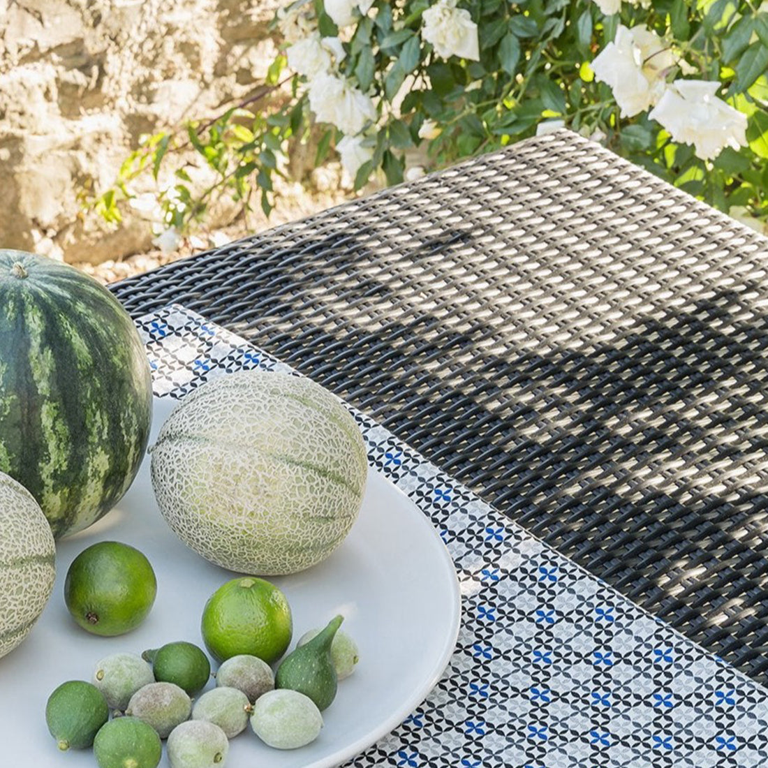 Table with Glass Maui - Aloha Sofa